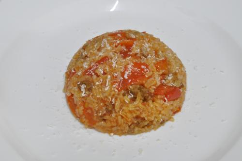 Dušená rýže s červenou zeleninou a mletým masem – Snadné recept z Česko kuchyně, hotový za Do 30 minut